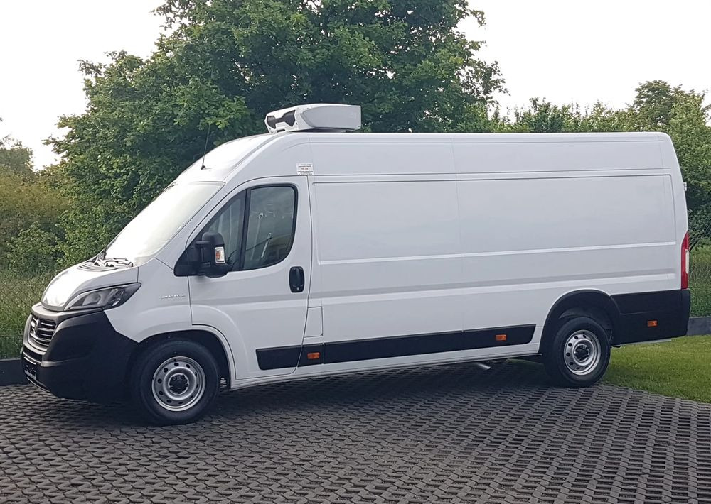 Fiat DUCATO L4H2 CHŁODNIA AGREGAT IZOTERMA MAX DŁUGI WYSOKI ZANOTTI Z250S-D FUNKCJA GRZANIA KLIMA - Carrinha frigorífica: foto 2 Fiat DUCATO L4H2 CHŁODNIA AGREGAT IZOTERMA MAX DŁUGI WYSOKI ZANOTTI Z250S-D FUNKCJA GRZANIA KLIMA - Carrinha frigorífica: foto 2