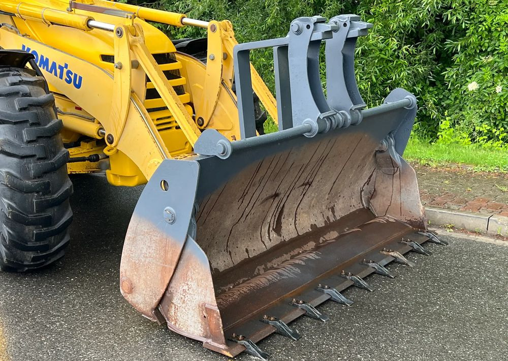 Komatsu * Koparko Ładowarka * Komatsu WB 97 S Utility * - Retroescavadeira: foto 2 Komatsu * Koparko Ładowarka * Komatsu WB 97 S Utility * - Retroescavadeira: foto 2