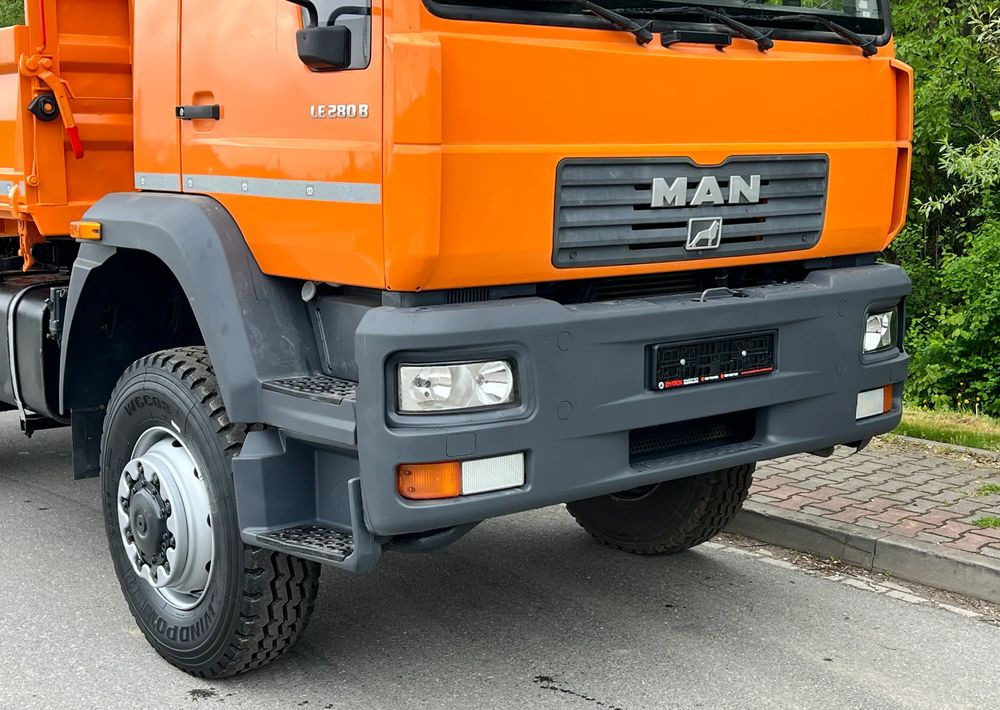 MAN * LE 280 B * MAN * 4x4 * Kiper Wywrotka x3 * Meiller * Sprowadzony * Stan Perfekcyjny * - Camião basculante: foto 3 MAN * LE 280 B * MAN * 4x4 * Kiper Wywrotka x3 * Meiller * Sprowadzony * Stan Perfekcyjny * - Camião basculante: foto 3