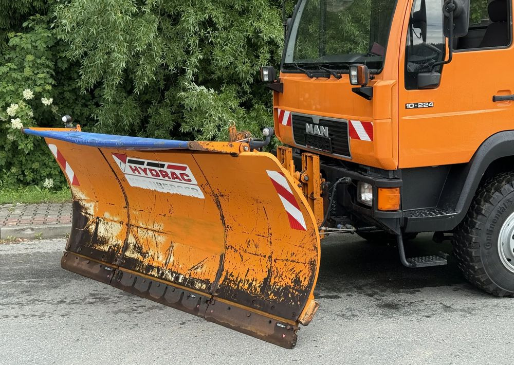 MAN * MAN LE 10.220 *Kiper Wywrotka * 4x4 * Pług Piaskarka * Zimowe Utrzymanie * Sprowadzony * HDS MKG * - Camião basculante: foto 5 MAN * MAN LE 10.220 *Kiper Wywrotka * 4x4 * Pług Piaskarka * Zimowe Utrzymanie * Sprowadzony * HDS MKG * - Camião basculante: foto 5