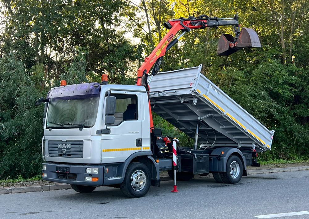 MAN MAN TGL 12-240 Kiper Wywrotka 4x2 Kran PALFINGER PK 12500 BARDZO DOBRY STAN - Camião basculante: foto 1 MAN MAN TGL 12-240 Kiper Wywrotka 4x2 Kran PALFINGER PK 12500 BARDZO DOBRY STAN - Camião basculante: foto 1