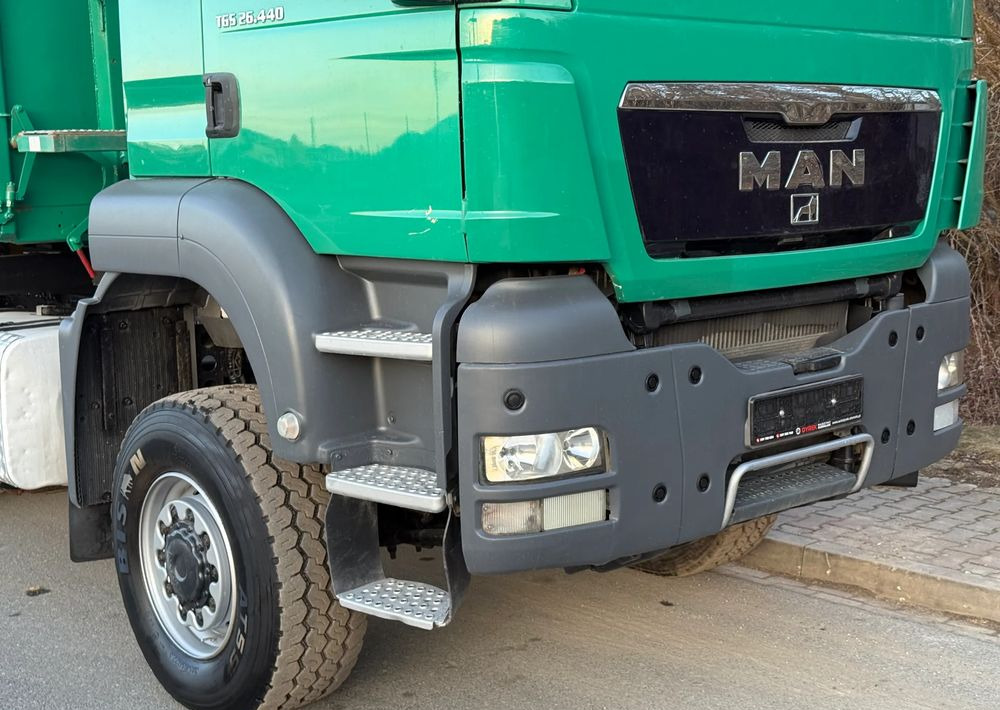 MAN * TGS 26.440 MAN  * Kiper / Wywrotka * 6x6 * Sprowadzona * Bordmatik * Stan Perfekcyjny - Camião basculante: foto 3 MAN * TGS 26.440 MAN  * Kiper / Wywrotka * 6x6 * Sprowadzona * Bordmatik * Stan Perfekcyjny - Camião basculante: foto 3