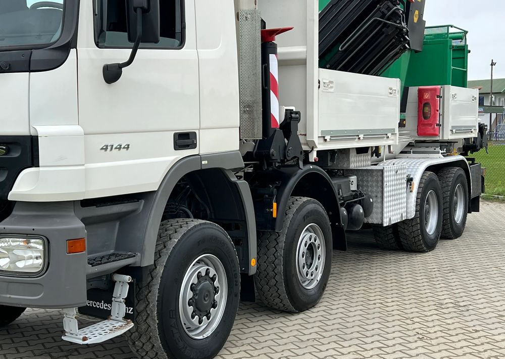 Mercedes-Benz * HDS Palfinger 150002 + FLY JIB PJ 170 * Mercedes Actros 8x6 * Dźwig * 40 TON * Wyciągarka * 35 Metrów * Kosz * - Camião grua: foto 5 Mercedes-Benz * HDS Palfinger 150002 + FLY JIB PJ 170 * Mercedes Actros 8x6 * Dźwig * 40 TON * Wyciągarka * 35 Metrów * Kosz * - Camião grua: foto 5