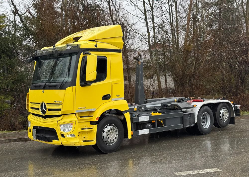 Mercedes-Benz * Hakowiec * Mercedes Antos 2543 * Sprowadzony * Stan Perfekcyjny - Camião polibenne: foto 2 Mercedes-Benz * Hakowiec * Mercedes Antos 2543 * Sprowadzony * Stan Perfekcyjny - Camião polibenne: foto 2