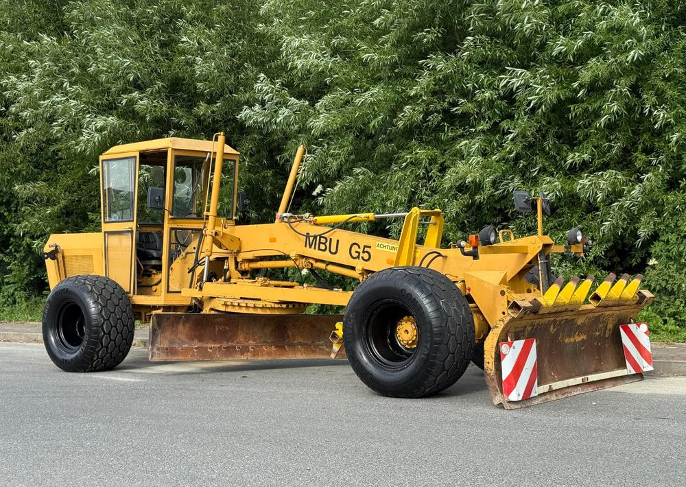 O&K * Równiarka * MBU G50 * Sprowadzona * 2 Osie * 4x4 * Maszyna Drogowa - Rolo: foto 2 O&K * Równiarka * MBU G50 * Sprowadzona * 2 Osie * 4x4 * Maszyna Drogowa - Rolo: foto 2