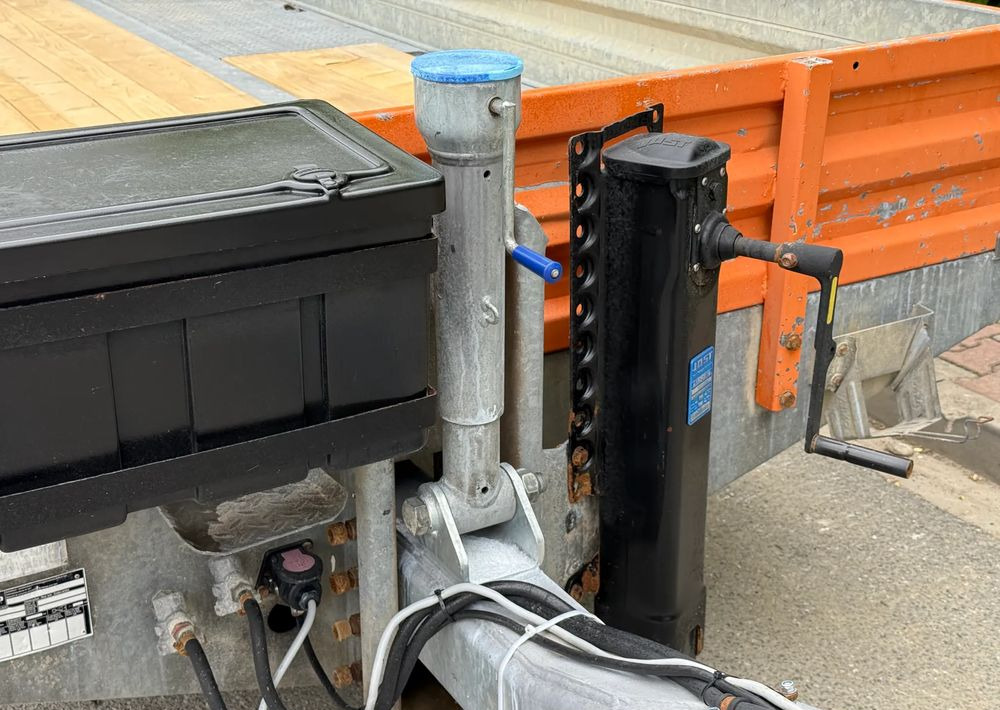 Schmidt * Przyczepa do Przewozu Maszyn Koparek * Schmidt * Najazdy * Jak NOWA - Reboque porta máquinas: foto 4 Schmidt * Przyczepa do Przewozu Maszyn Koparek * Schmidt * Najazdy * Jak NOWA - Reboque porta máquinas: foto 4