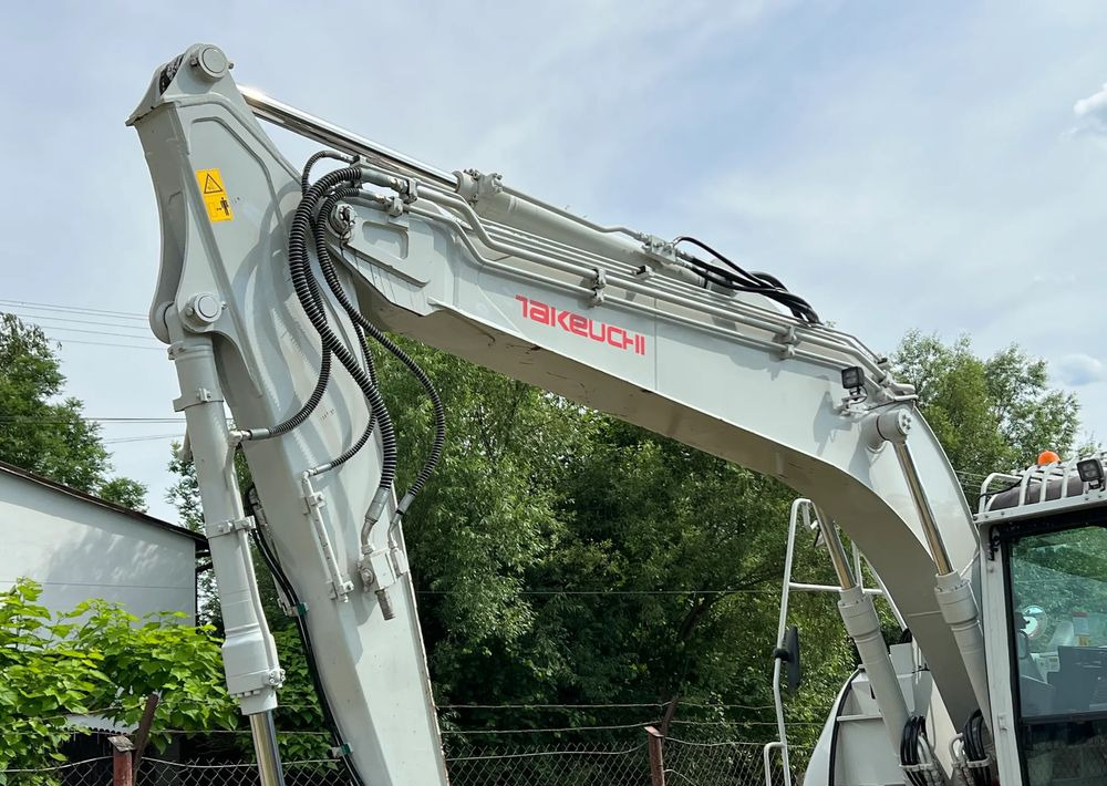 Takeuchi KOPARKA TAKEUCHI TB2150R 5100 MTH SPROWADZONA STAN PERFEKCYJNY - Escavadora de rastos: foto 3 Takeuchi KOPARKA TAKEUCHI TB2150R 5100 MTH SPROWADZONA STAN PERFEKCYJNY - Escavadora de rastos: foto 3