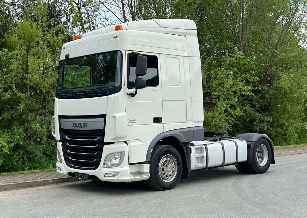 DAF *DAF XF 106 410 Euro 6 * Sprowadzony * Klima Retarder * Bardzo Dobry Stan * Ciągnik Siodłowy - Tractor: foto 2 DAF *DAF XF 106 410 Euro 6 * Sprowadzony * Klima Retarder * Bardzo Dobry Stan * Ciągnik Siodłowy - Tractor: foto 2