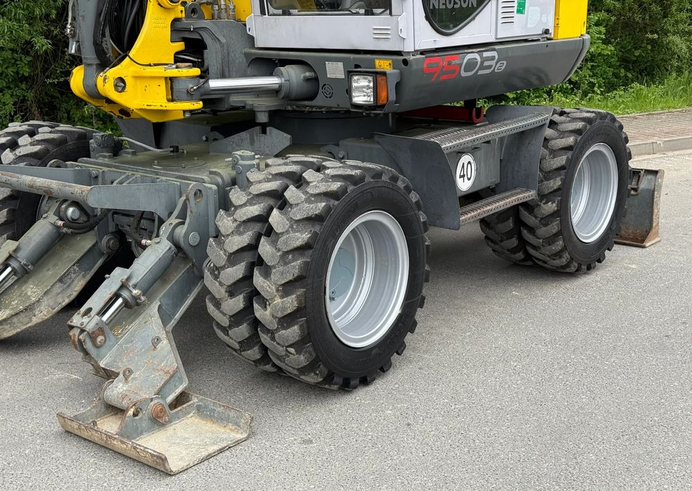 Wacker Neuson * Koparka Kołowa * Wacker Neuson 9503 * Rototilt * Bardzo Dobry Stan * - Escavadeira de rodas: foto 5 Wacker Neuson * Koparka Kołowa * Wacker Neuson 9503 * Rototilt * Bardzo Dobry Stan * - Escavadeira de rodas: foto 5