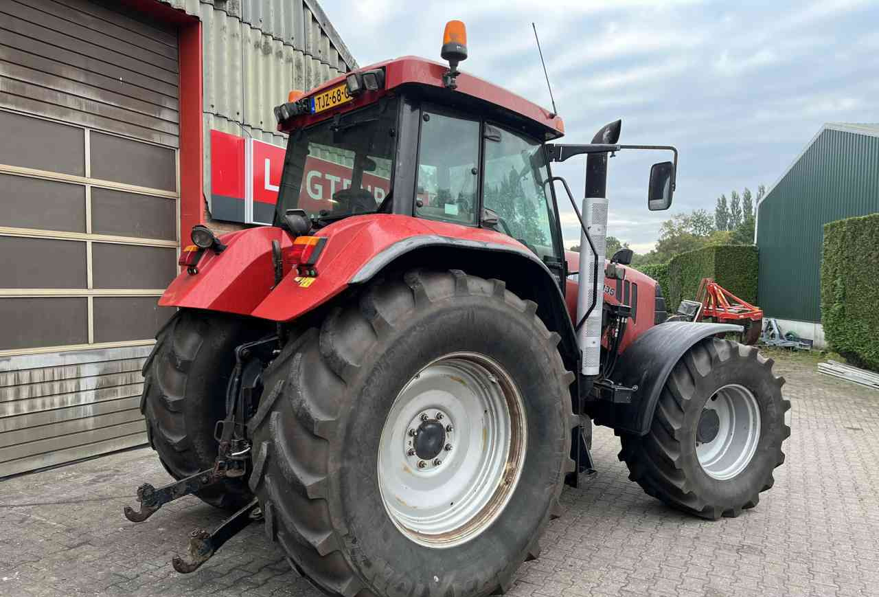 Case-IH CVX 1135 Tractoren - Trator: foto 4 Case-IH CVX 1135 Tractoren - Trator: foto 4