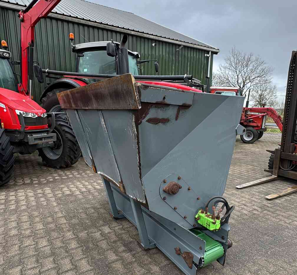 Ceres BS2000 Zaagselstrooier instrooibak diversen - Equipamento de gado: foto 2 Ceres BS2000 Zaagselstrooier instrooibak diversen - Equipamento de gado: foto 2