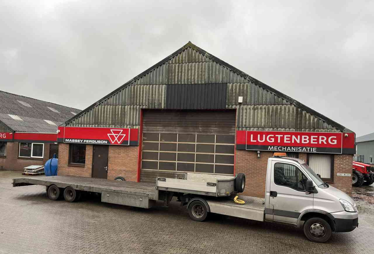 Iveco IVECO 40C18/T EURO 4 BE Combinatie. - Camião tractor BE, Semi-reboque baixa: foto 1 Iveco IVECO 40C18/T EURO 4 BE Combinatie. - Camião tractor BE, Semi-reboque baixa: foto 1