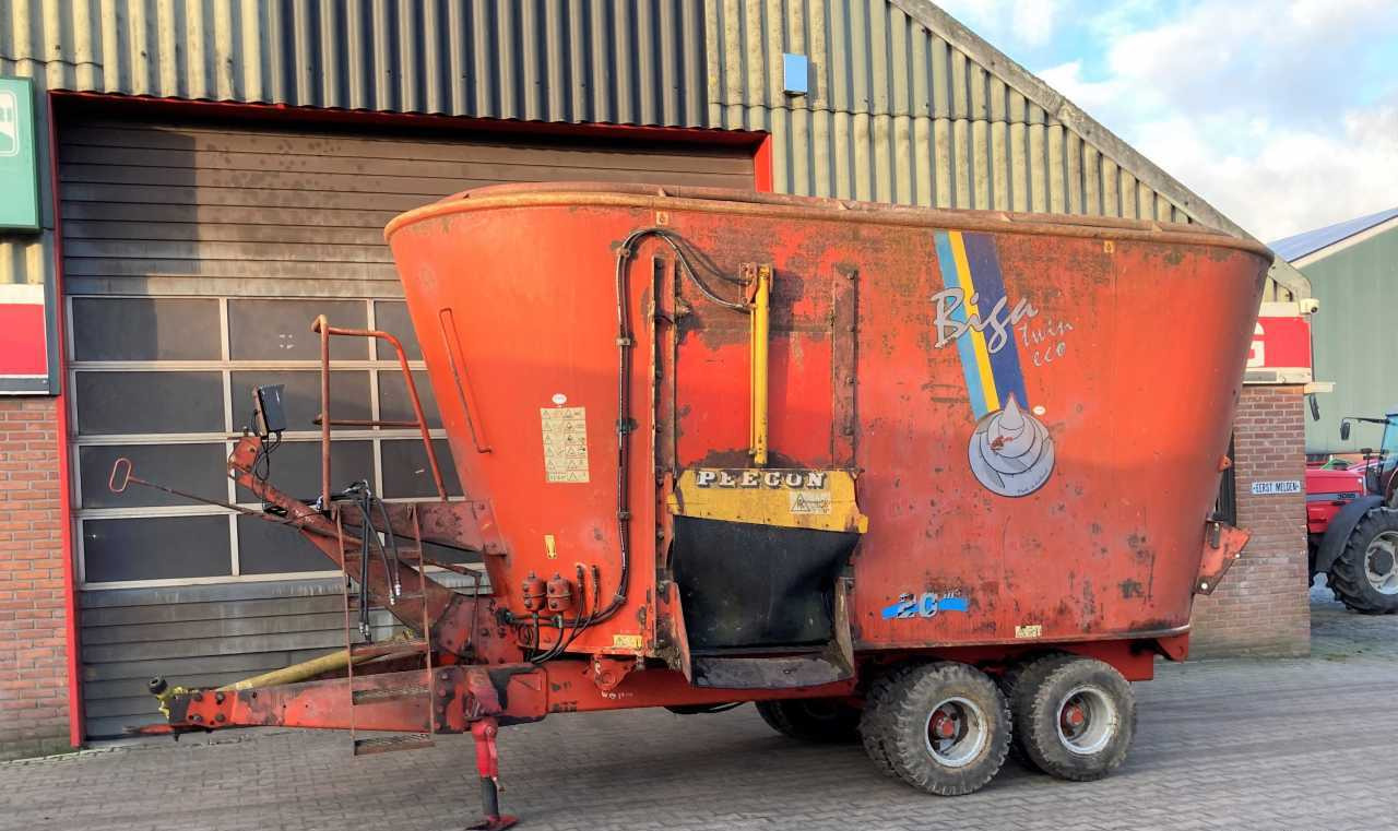 Peecon VME 200 Voermengwagen Voermachines - Misturadora Alimentadora: foto 3 Peecon VME 200 Voermengwagen Voermachines - Misturadora Alimentadora: foto 3