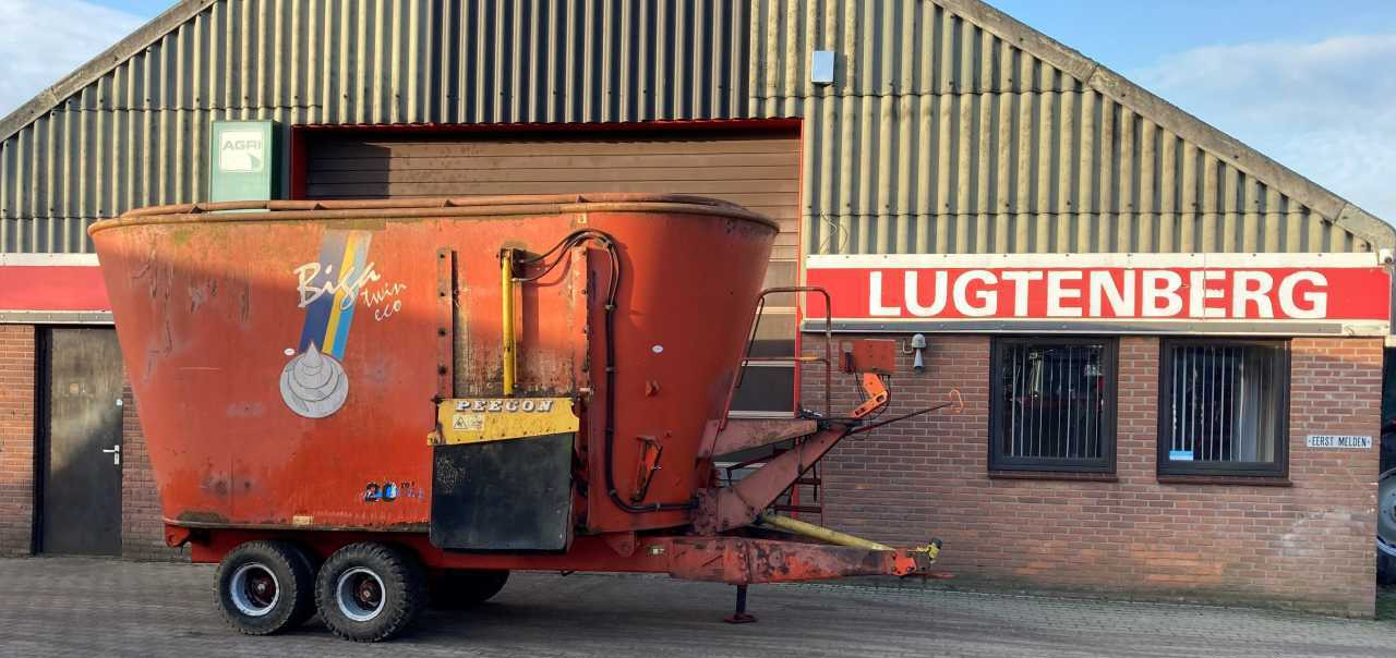Peecon VME 200 Voermengwagen Voermachines - Misturadora Alimentadora: foto 1 Peecon VME 200 Voermengwagen Voermachines - Misturadora Alimentadora: foto 1