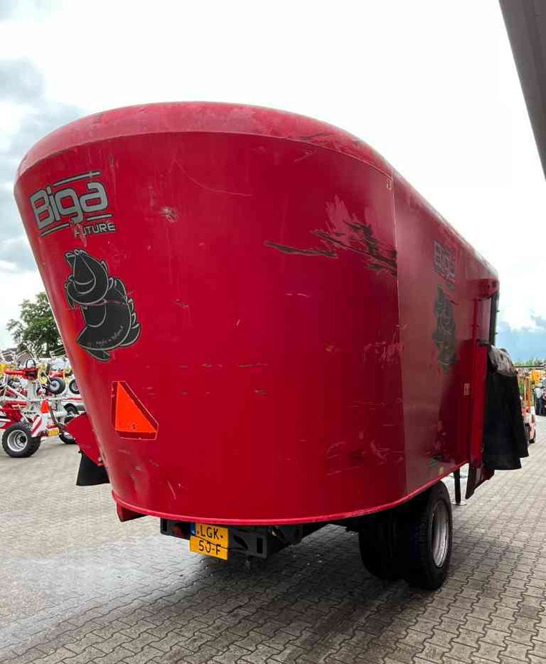 Peecon VME 250 Voermengwagen voermachines - Misturadora Alimentadora: foto 4 Peecon VME 250 Voermengwagen voermachines - Misturadora Alimentadora: foto 4