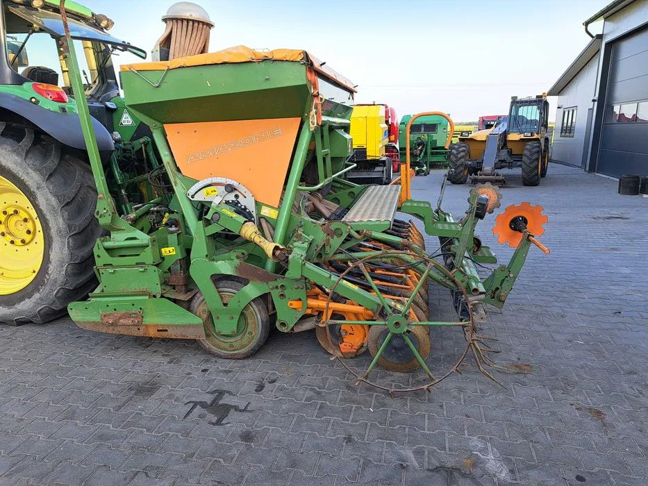 Agregat uprawowo siewny Amazone AD-P 303 KE - Semeadora combinada: foto 4 Agregat uprawowo siewny Amazone AD-P 303 KE - Semeadora combinada: foto 4