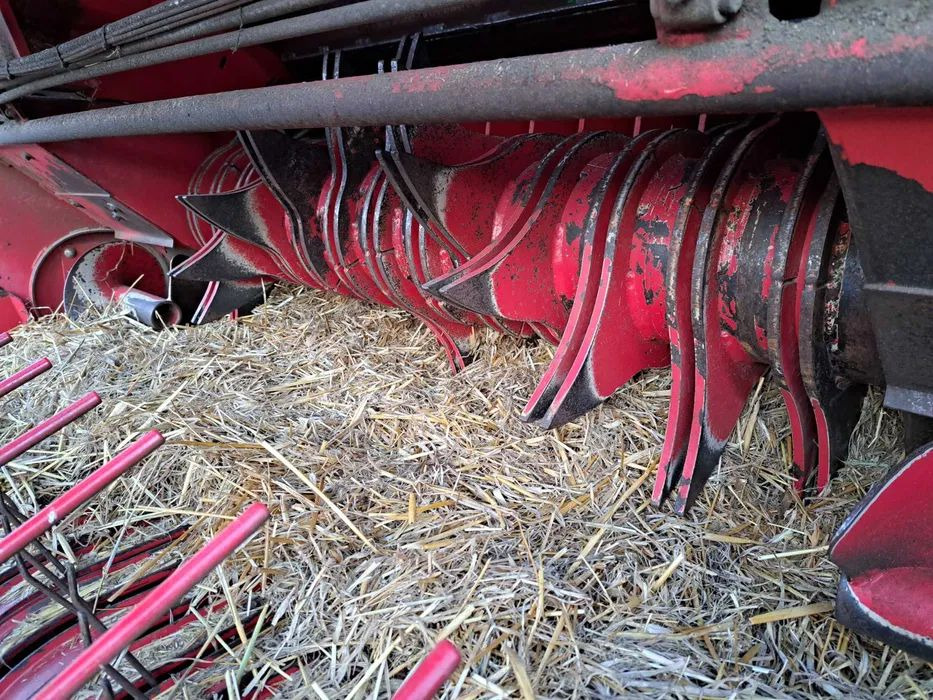 Lely WELGER RP 435 - Enfardadeira de fardos redondos: foto 5 Lely WELGER RP 435 - Enfardadeira de fardos redondos: foto 5
