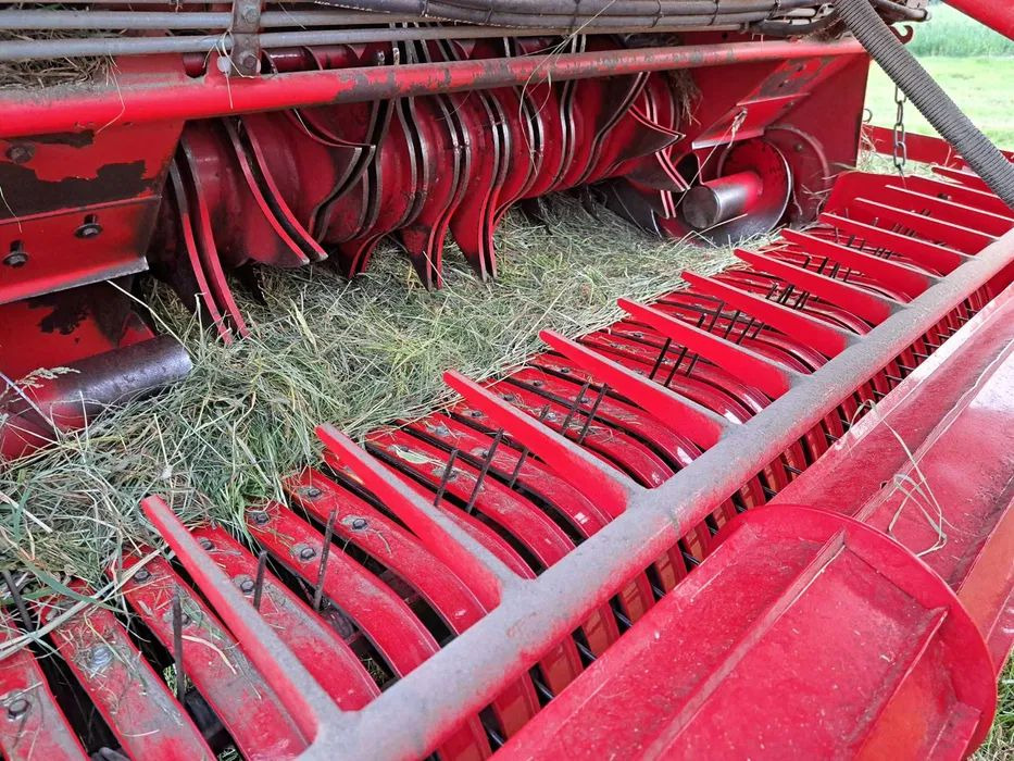 Lely Welger RP 445 - Enfardadeira de fardos redondos: foto 5 Lely Welger RP 445 - Enfardadeira de fardos redondos: foto 5