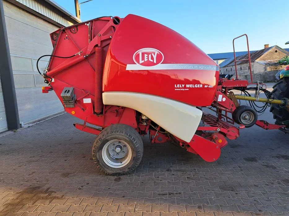 Welger LELY RP 435 - Enfardadeira de fardos redondos: foto 1 Welger LELY RP 435 - Enfardadeira de fardos redondos: foto 1