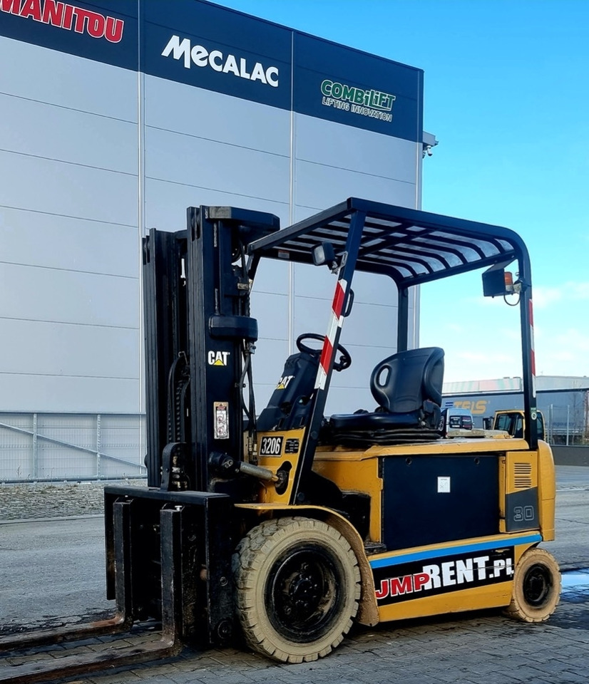 CAT EP 30 K PAC BATTERY YOM2021  - Empilhador elétrico: foto 3 CAT EP 30 K PAC BATTERY YOM2021  - Empilhador elétrico: foto 3