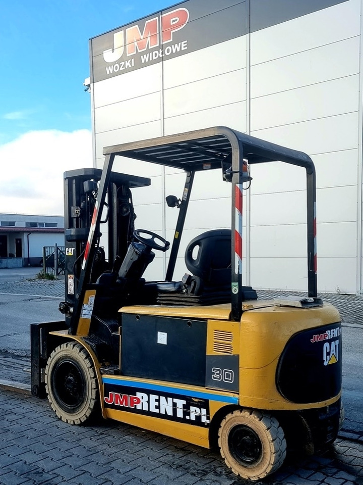 CAT EP 30 K PAC BATTERY YOM2021  - Empilhador elétrico: foto 4 CAT EP 30 K PAC BATTERY YOM2021  - Empilhador elétrico: foto 4