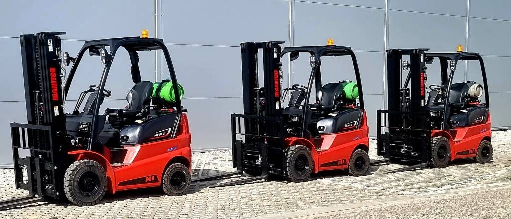 Manitou MI 18 G NEW DUPLEX 3300mm - Empilhador a gás: foto 3 Manitou MI 18 G NEW DUPLEX 3300mm - Empilhador a gás: foto 3