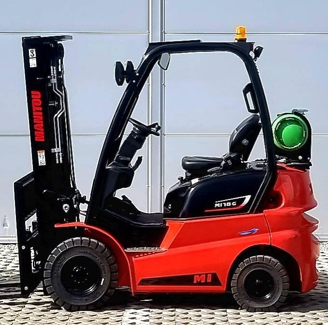 Manitou MI 18 G NEW TRIPLEX 4700mm - Empilhador a gás: foto 1 Manitou MI 18 G NEW TRIPLEX 4700mm - Empilhador a gás: foto 1