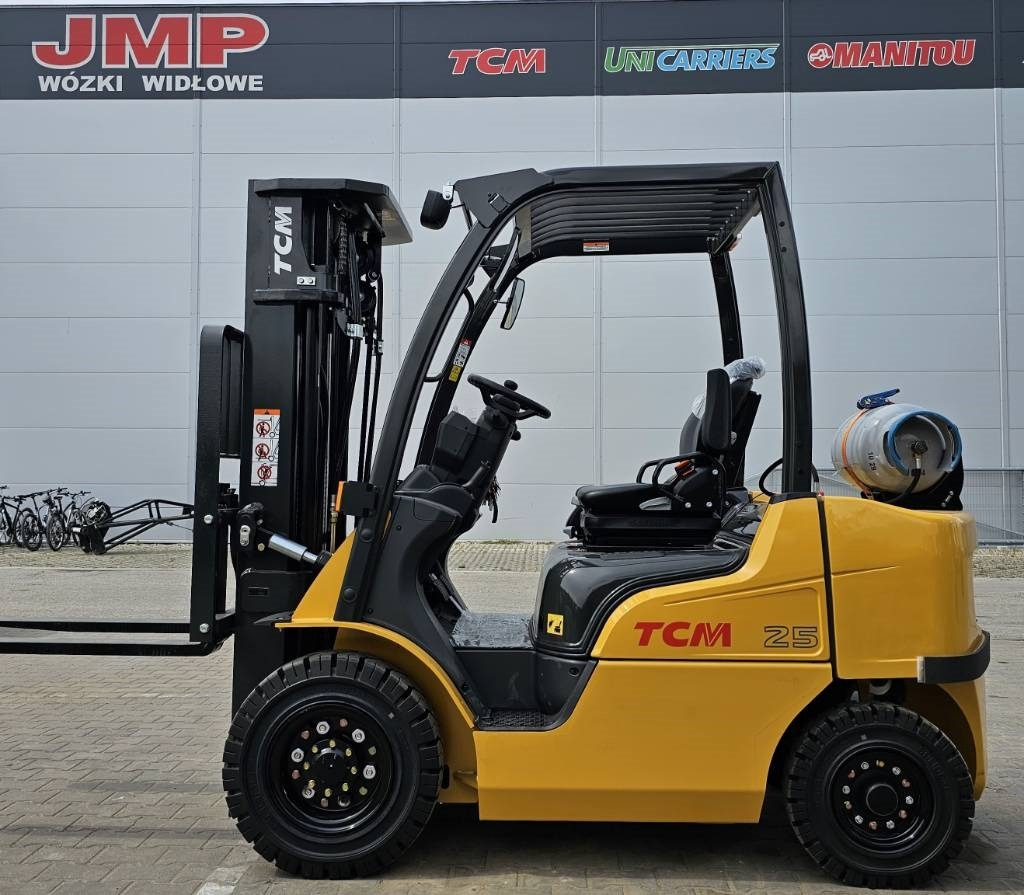 Empilhador a gás novo TCM FGE25-E2 UNUSED TRIPLEX 4700mm: foto 6