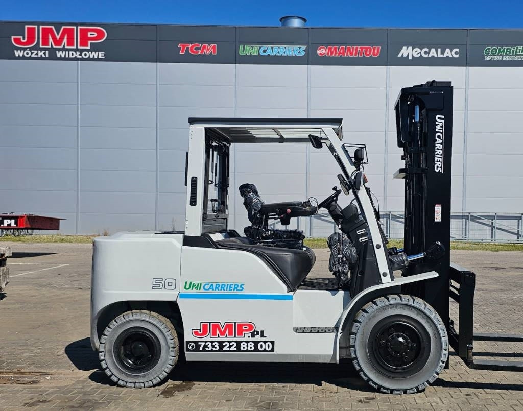 UniCarriers DG1F4A50Y GX50 D - Empilhador a diesel: foto 5 UniCarriers DG1F4A50Y GX50 D - Empilhador a diesel: foto 5