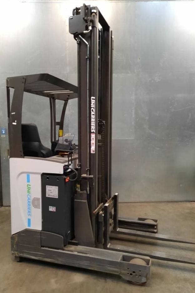 UniCarriers UMS 160 DTFVRC725 - Empilhador retráctil: foto 2 UniCarriers UMS 160 DTFVRC725 - Empilhador retráctil: foto 2