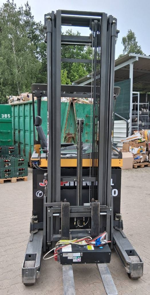 UniCarriers UMS 160 DTFVXC725 - Empilhador retráctil: foto 5 UniCarriers UMS 160 DTFVXC725 - Empilhador retráctil: foto 5