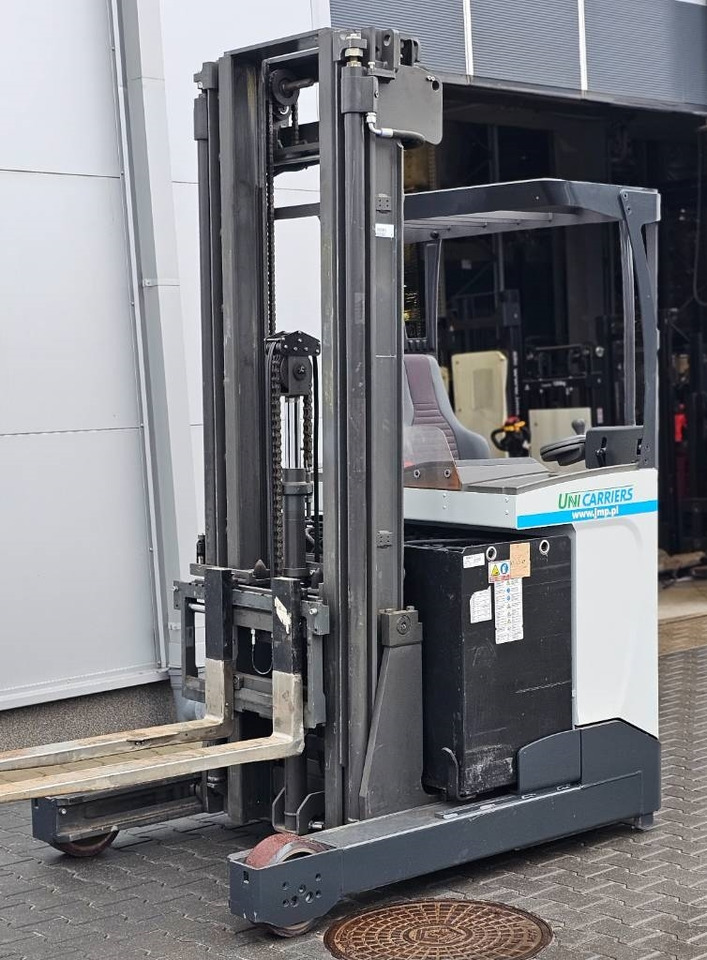 UniCarriers UMS 200 DTFVRG630 - Empilhador retráctil: foto 4 UniCarriers UMS 200 DTFVRG630 - Empilhador retráctil: foto 4