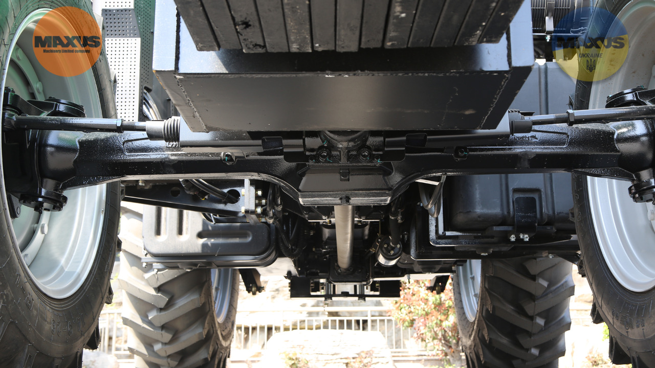 MAXUS Новий трактор MAXUS 200 к.с. 4x4 - Trator: foto 5 MAXUS Новий трактор MAXUS 200 к.с. 4x4 - Trator: foto 5