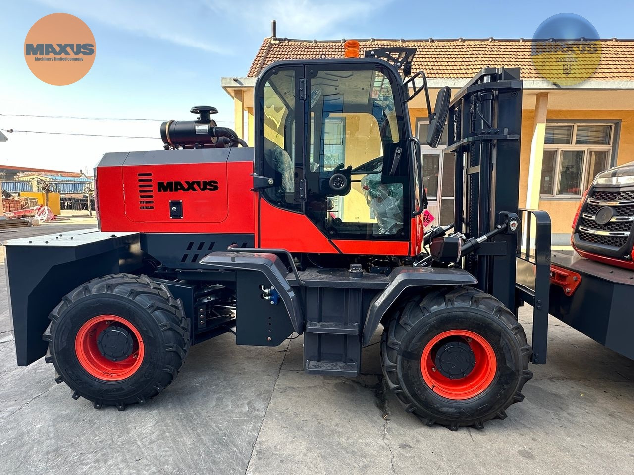 Maxus 23.04 in stock in Poland/ Wózek terenowy 4x4 / 4x4 terrain forklift / позашляховий 4x4 вилковий навантажувач / Geländestapler 4x4 Diesel - Empilhador todo-o-terreno: foto 3 Maxus 23.04 in stock in Poland/ Wózek terenowy 4x4 / 4x4 terrain forklift / позашляховий 4x4 вилковий навантажувач / Geländestapler 4x4 Diesel - Empilhador todo-o-terreno: foto 3