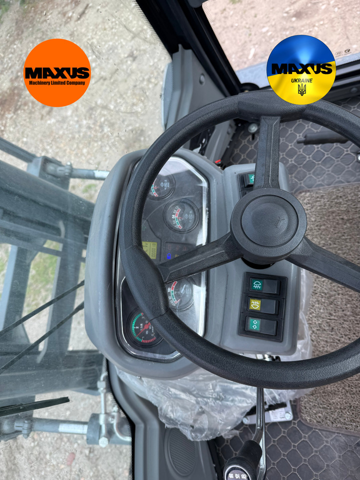 Maxus Geländestapler 4x4 Diesel - Empilhador todo-o-terreno: foto 3 Maxus Geländestapler 4x4 Diesel - Empilhador todo-o-terreno: foto 3