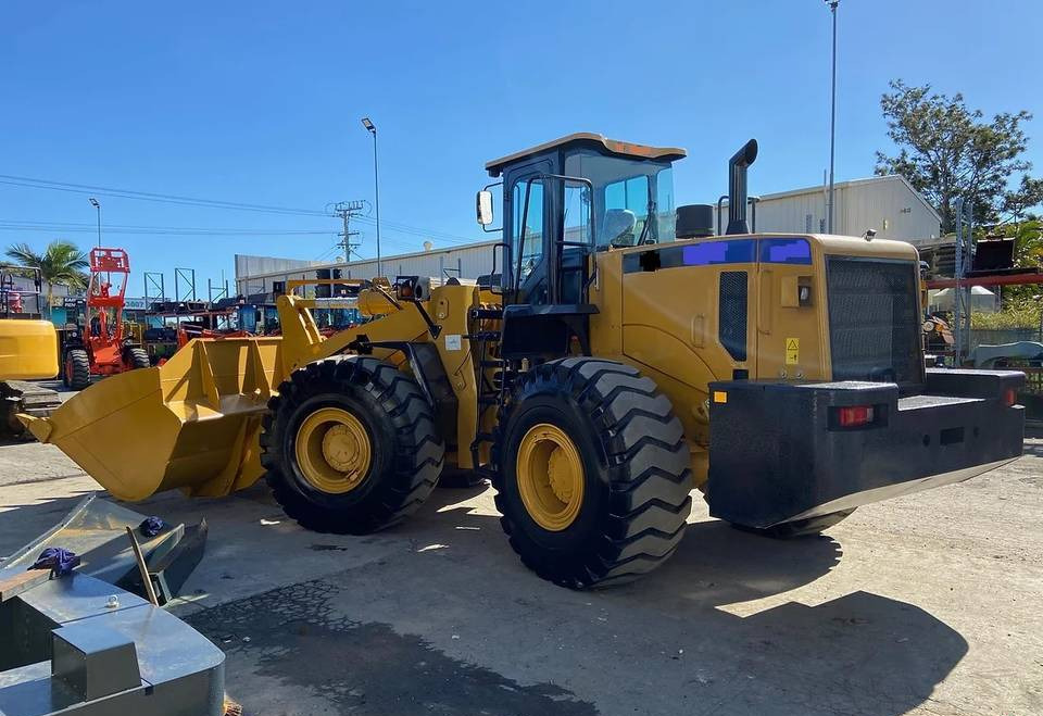 NEW CAT Caterpillar 7 TON Loader Warranty up to 10 YEARS НОВА Копарка CAT Caterpillar 7 ТОН Гарантія до 10 РОКІВ NOWA Ładowarka CAT Caterpillar 7 TON Gwarancja do 10 LAT - Pá carregadora de rodas: foto 4 NEW CAT Caterpillar 7 TON Loader Warranty up to 10 YEARS НОВА Копарка CAT Caterpillar 7 ТОН Гарантія до 10 РОКІВ NOWA Ładowarka CAT Caterpillar 7 TON Gwarancja do 10 LAT - Pá carregadora de rodas: foto 4
