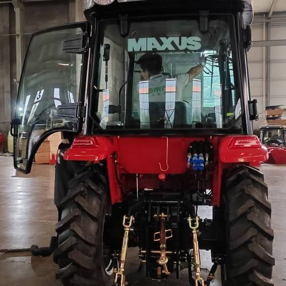 NEW MAXUS 50 HP 4x4 Tractor Euro 5 Warranty up to 10 YEARS НОВИЙ MAXUS 50 К.с. 4x4 Трактор Euro 5 Гарантія до 10 РОКІВ NOWY MAXUS 50 KM 4x4 Ciągnik Euro 5 Gwarancja do 10 LAT - Trator: foto 3 NEW MAXUS 50 HP 4x4 Tractor Euro 5 Warranty up to 10 YEARS НОВИЙ MAXUS 50 К.с. 4x4 Трактор Euro 5 Гарантія до 10 РОКІВ NOWY MAXUS 50 KM 4x4 Ciągnik Euro 5 Gwarancja do 10 LAT - Trator: foto 3