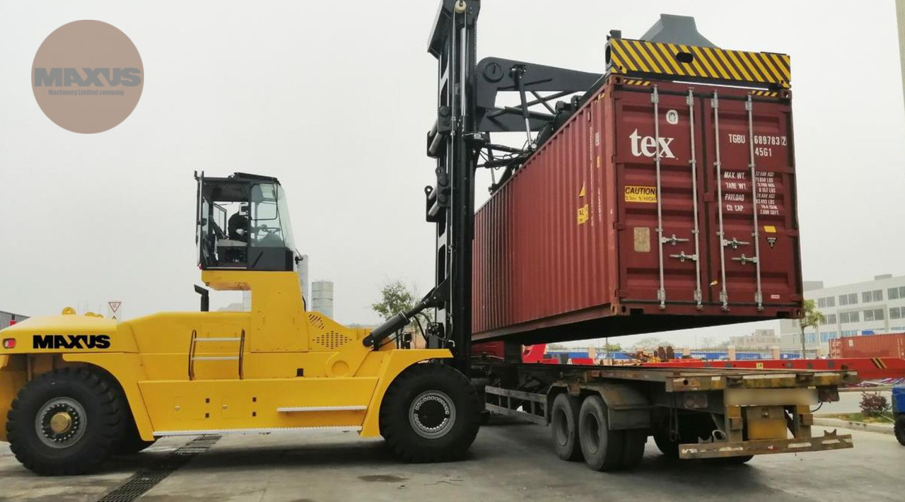New KALMAR Maxus 40ton Kalmar 40t - Empilhador a diesel: foto 3 New KALMAR Maxus 40ton Kalmar 40t - Empilhador a diesel: foto 3