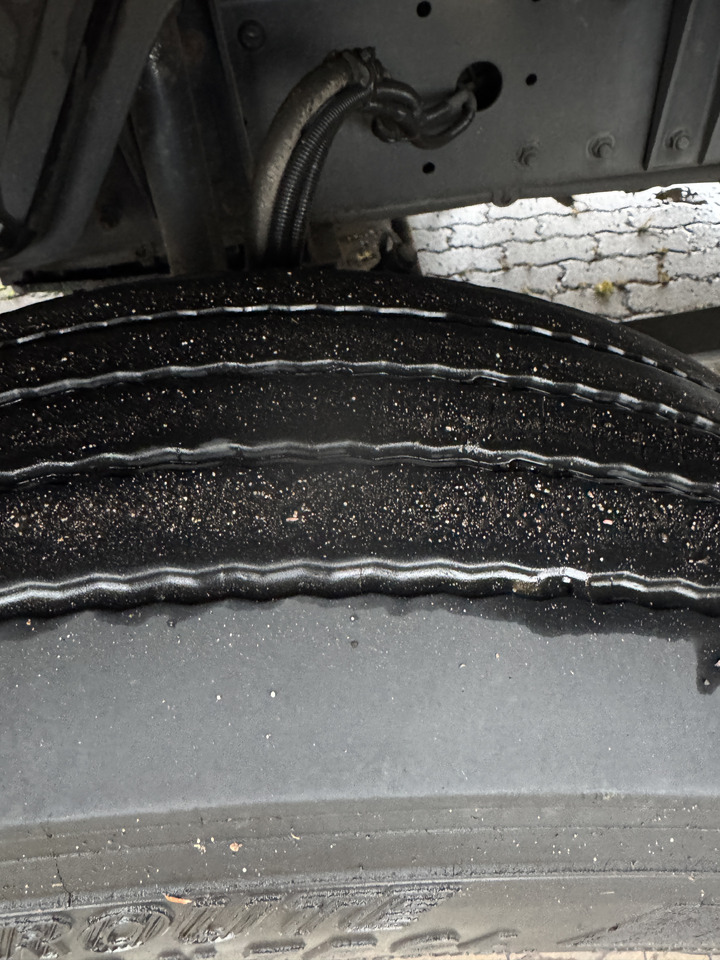 MAN 12.250 - Camião de lona: foto 4 MAN 12.250 - Camião de lona: foto 4