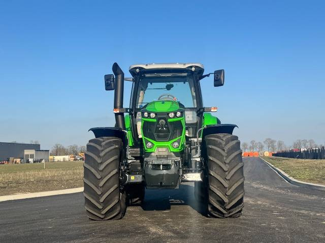 Deutz-Fahr 6205G Nieuw! Geen Adblue! Outside EU! - Trator: foto 3 Deutz-Fahr 6205G Nieuw! Geen Adblue! Outside EU! - Trator: foto 3