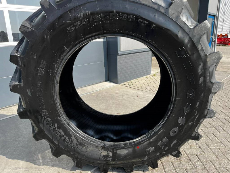 Firestone 520/85 R38 Performer 85 - Jantes e pneus para Máquina agrícola: foto 4 Firestone 520/85 R38 Performer 85 - Jantes e pneus para Máquina agrícola: foto 4