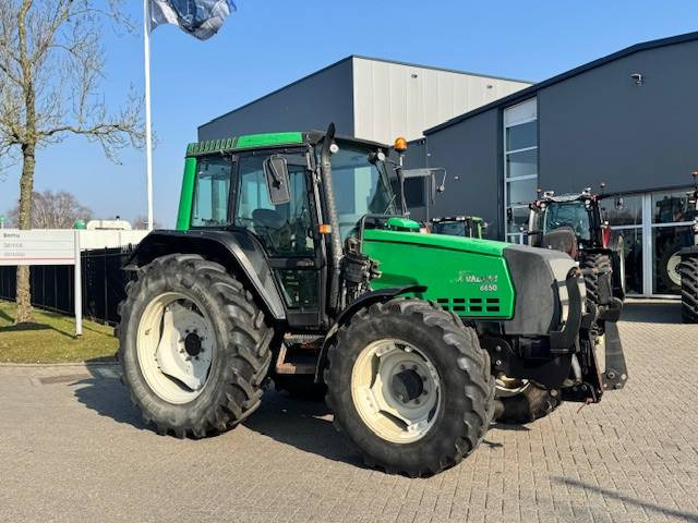 Valtra 6650 Hitech, FH+PTO, 8265 uur! - Trator: foto 2 Valtra 6650 Hitech, FH+PTO, 8265 uur! - Trator: foto 2