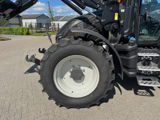 Locação financeira de Valtra G125 Ecopower Active, 115 uur!! FH+PTO+Voorlader Valtra G125 Ecopower Active, 115 uur!! FH+PTO+Voorlader: foto 19