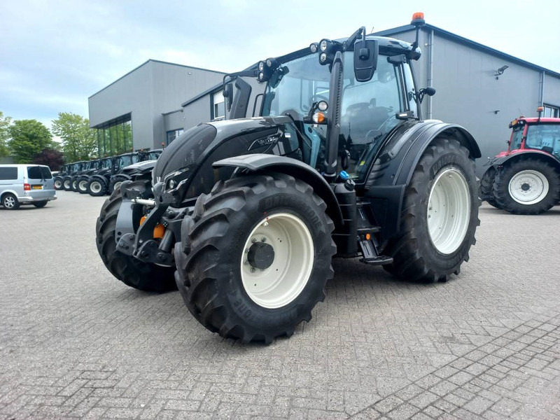 Valtra N155 Ecopower Direct Smart Touch! - Trator: foto 1 Valtra N155 Ecopower Direct Smart Touch! - Trator: foto 1