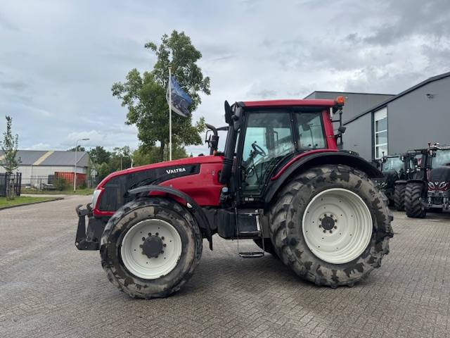 Valtra T193 Hitech TWINTRAC 5900 uur! - Trator: foto 3 Valtra T193 Hitech TWINTRAC 5900 uur! - Trator: foto 3
