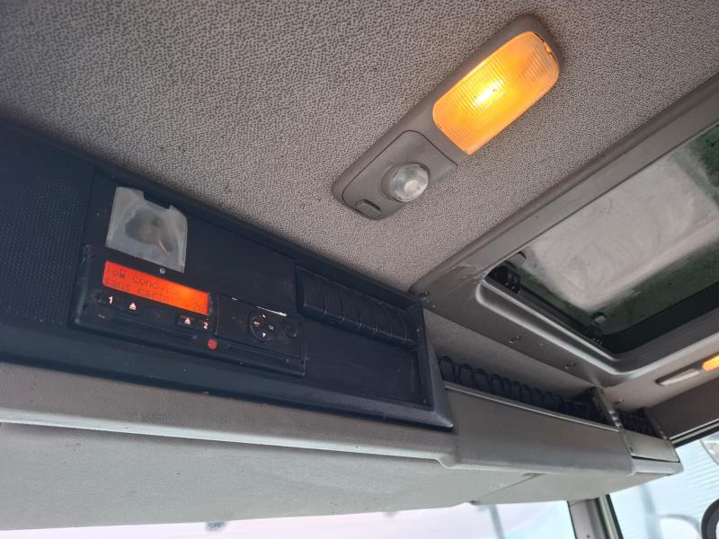 Locação financeira de DAF 85 .410 DAF 85 .410: foto 13 Locação financeira de DAF 85 .410 DAF 85 .410: foto 13