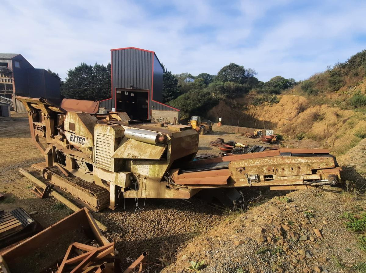Extec JAW CRUSHER - Britador de mandíbula: foto 1 Extec JAW CRUSHER - Britador de mandíbula: foto 1