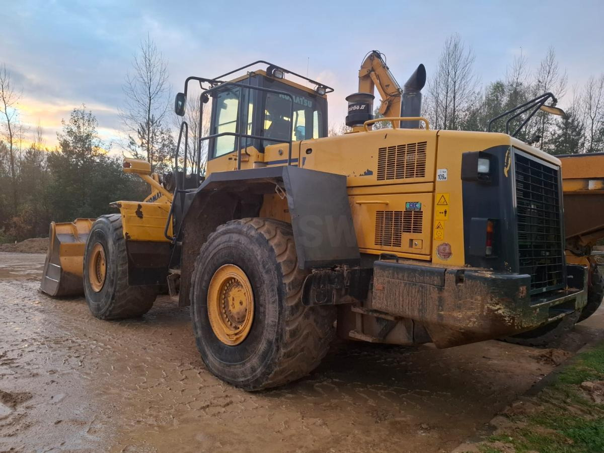 Komatsu WA500-6 - Pá carregadora de rodas: foto 2 Komatsu WA500-6 - Pá carregadora de rodas: foto 2