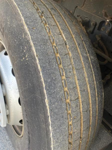 Caminhão de lixo Renault Premium 380 DXI: foto 13 Caminhão de lixo Renault Premium 380 DXI: foto 13