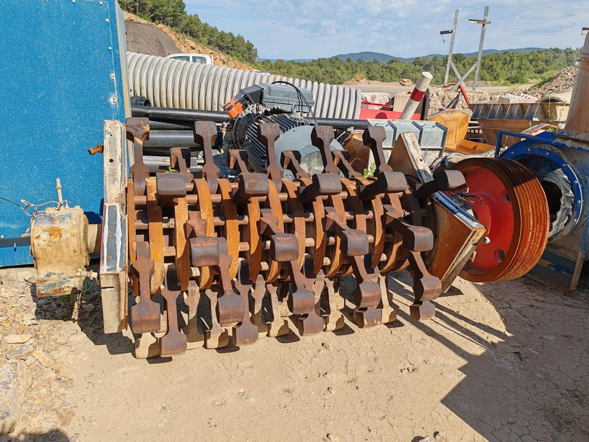 Sandvik GM420-14 - Britador de impacto: foto 2 Sandvik GM420-14 - Britador de impacto: foto 2